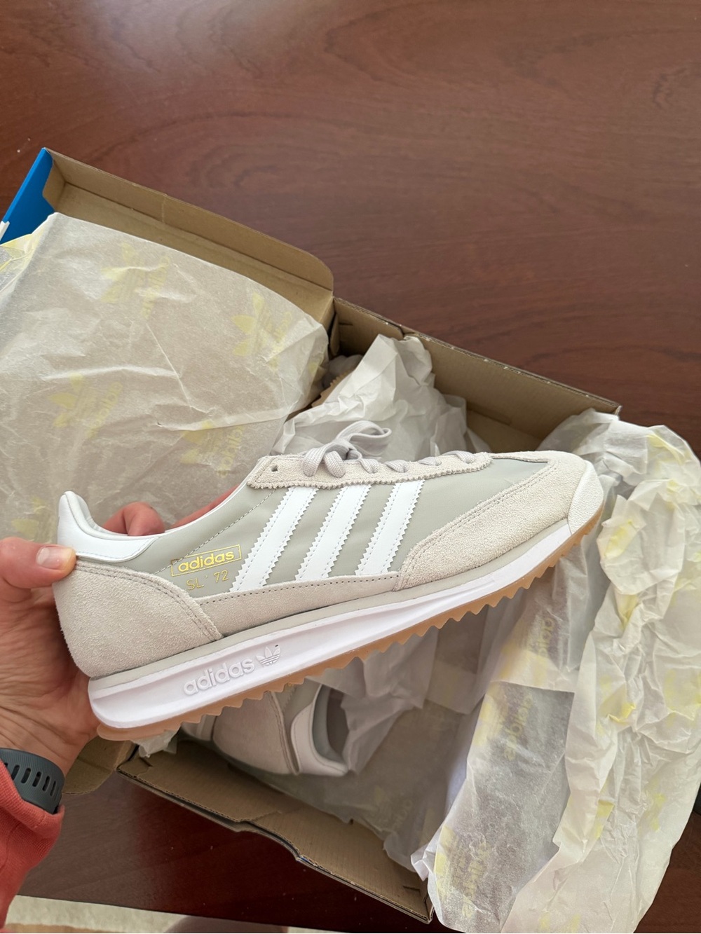 Men’s adidas SL 72 Retro Runner in Light Gray, White & Gum